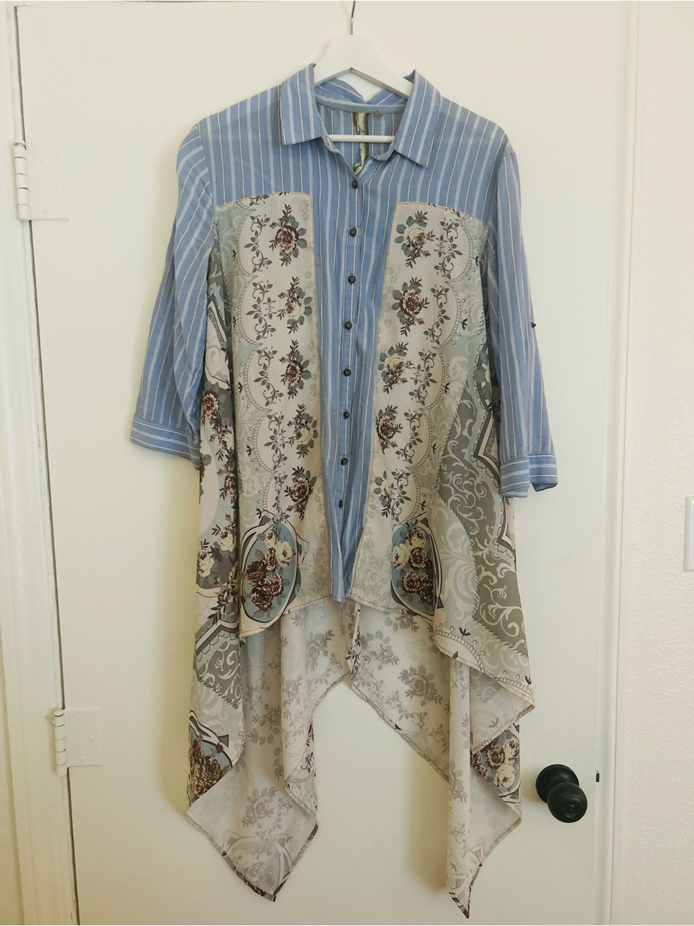 Aratta Blue & Cream Patchwork Handkerchief-Hem Button Shirt